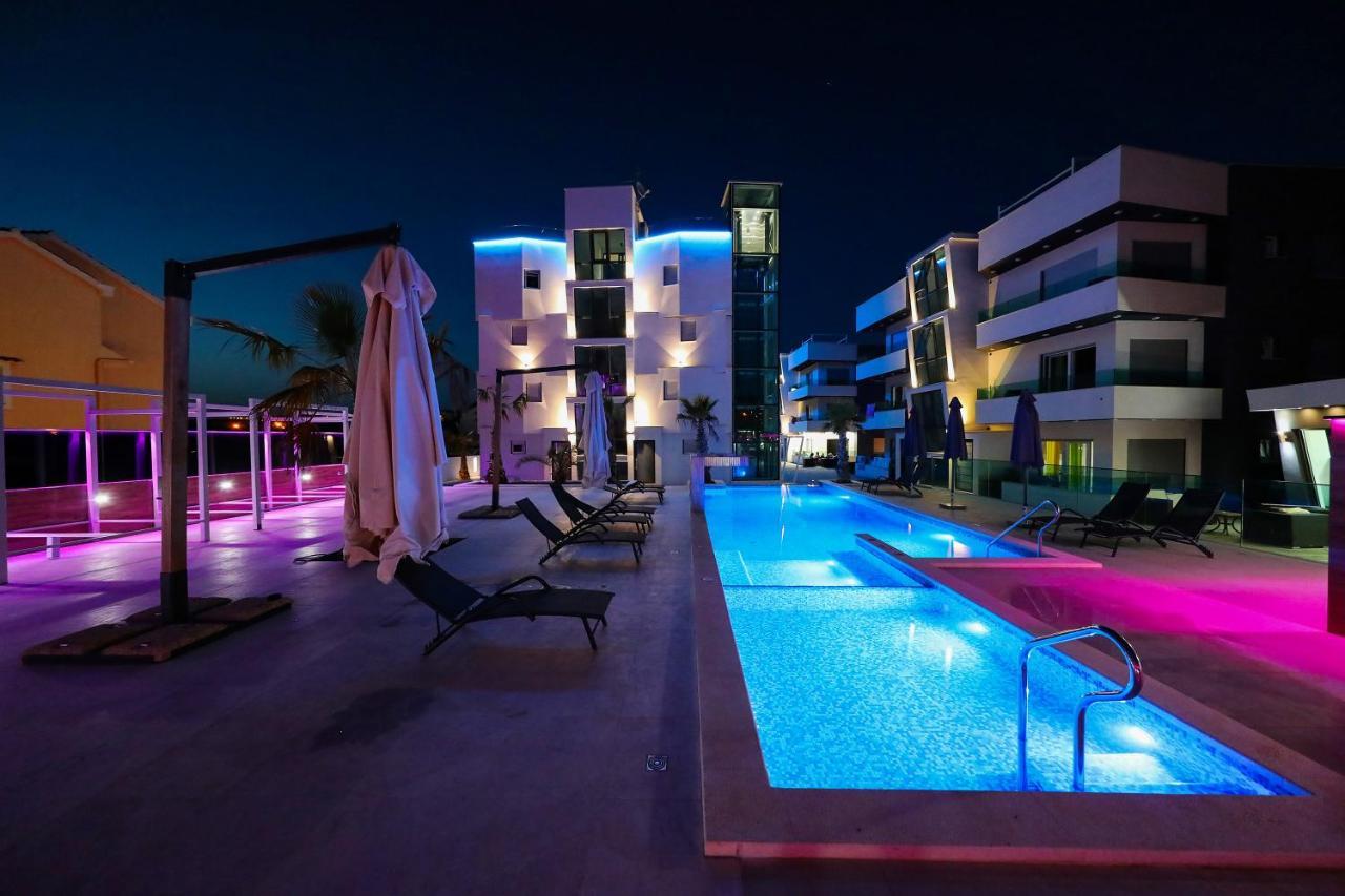 Boutique Apartments Blitz Bibinje Bagian luar foto