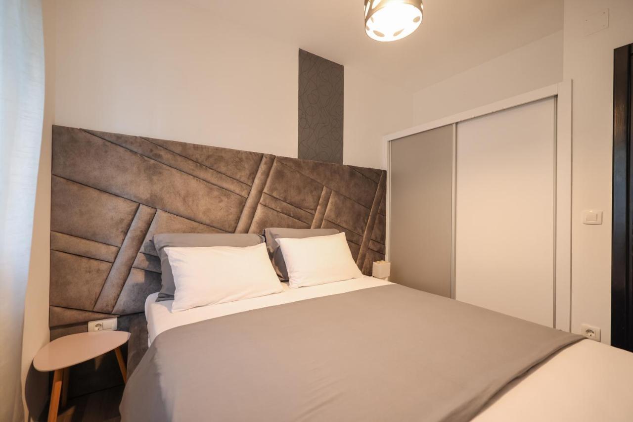 Boutique Apartments Blitz Bibinje Bagian luar foto