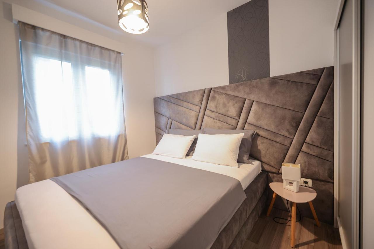 Boutique Apartments Blitz Bibinje Bagian luar foto