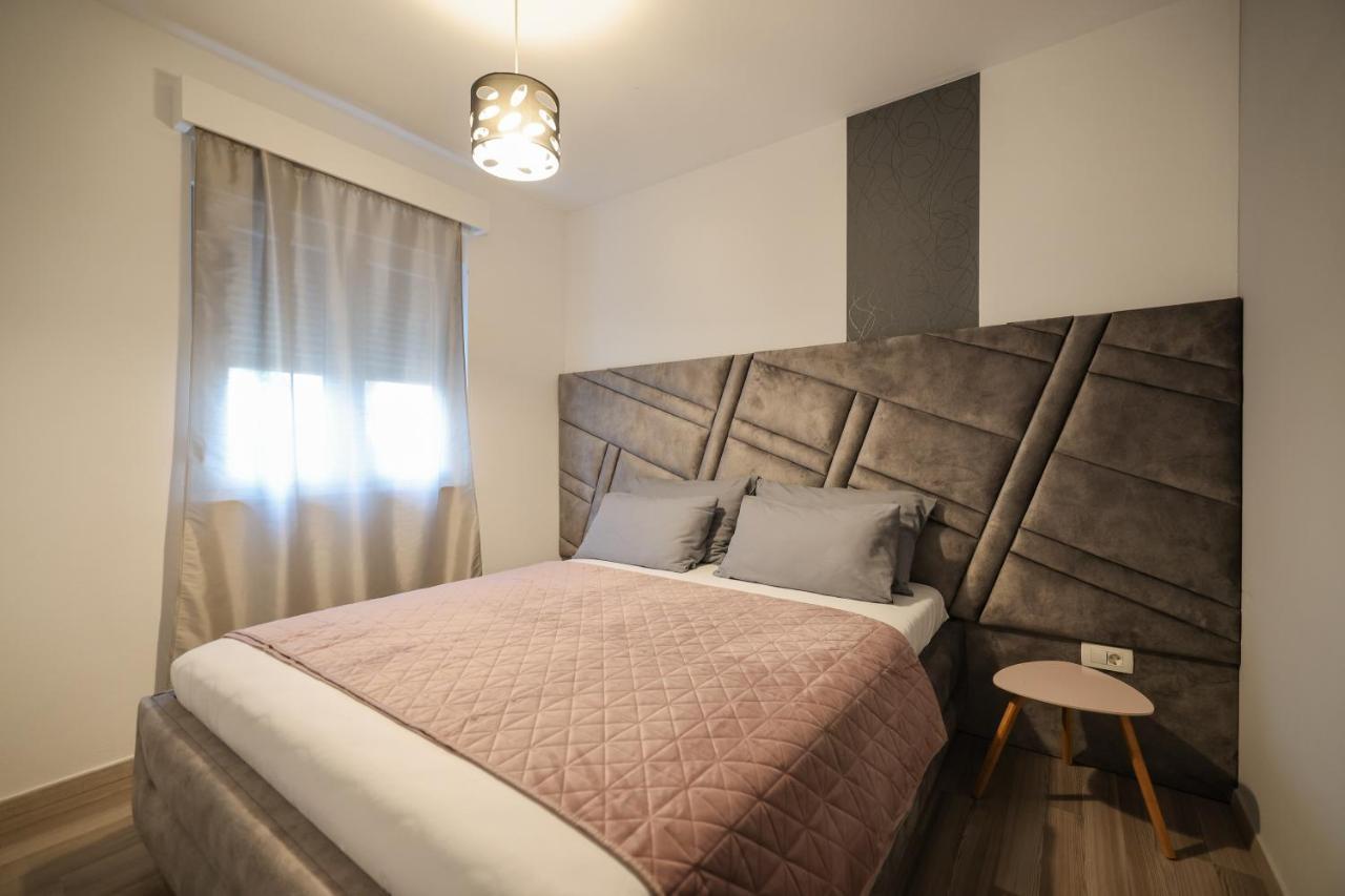 Boutique Apartments Blitz Bibinje Bagian luar foto