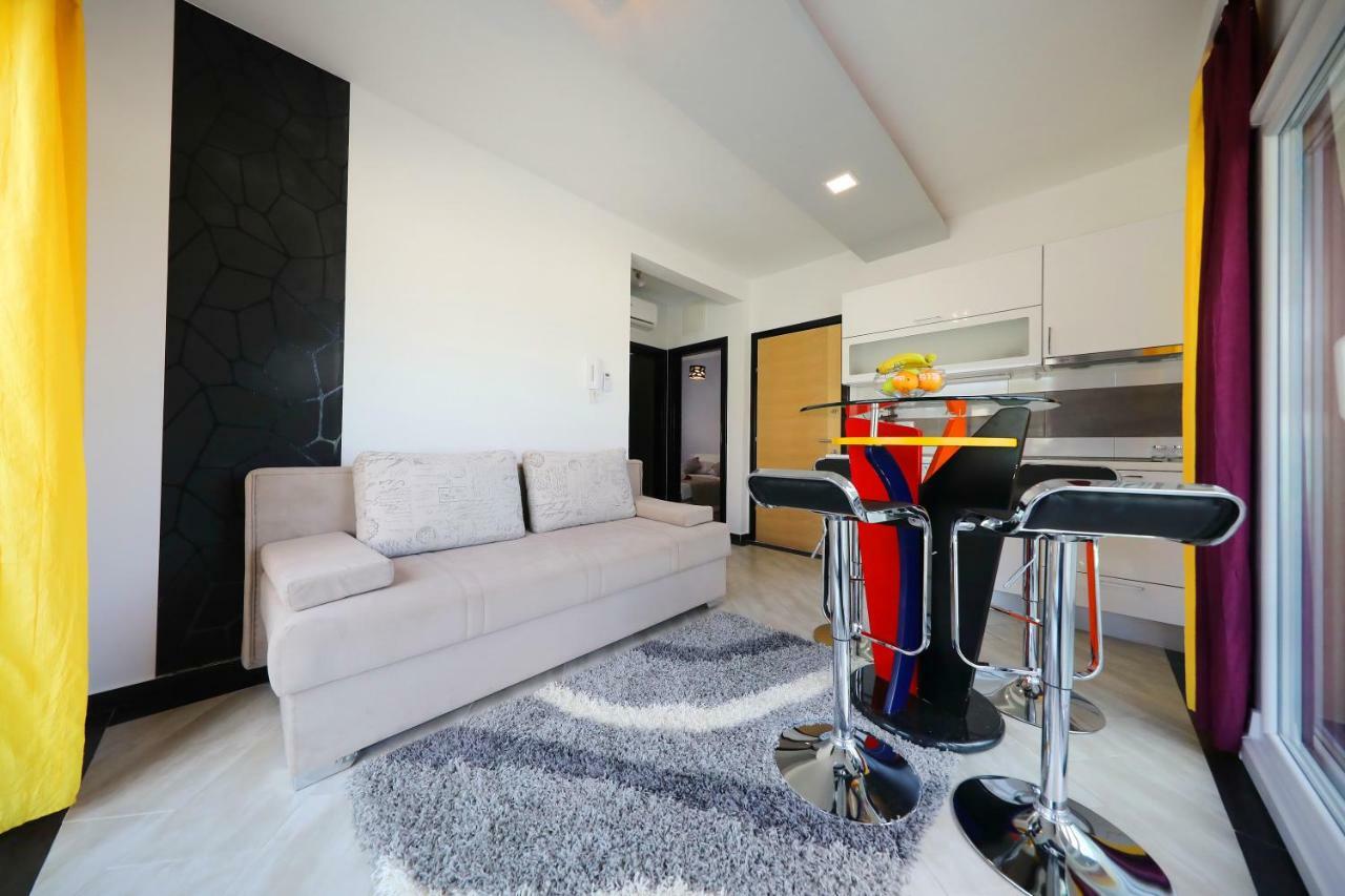 Boutique Apartments Blitz Bibinje Bagian luar foto