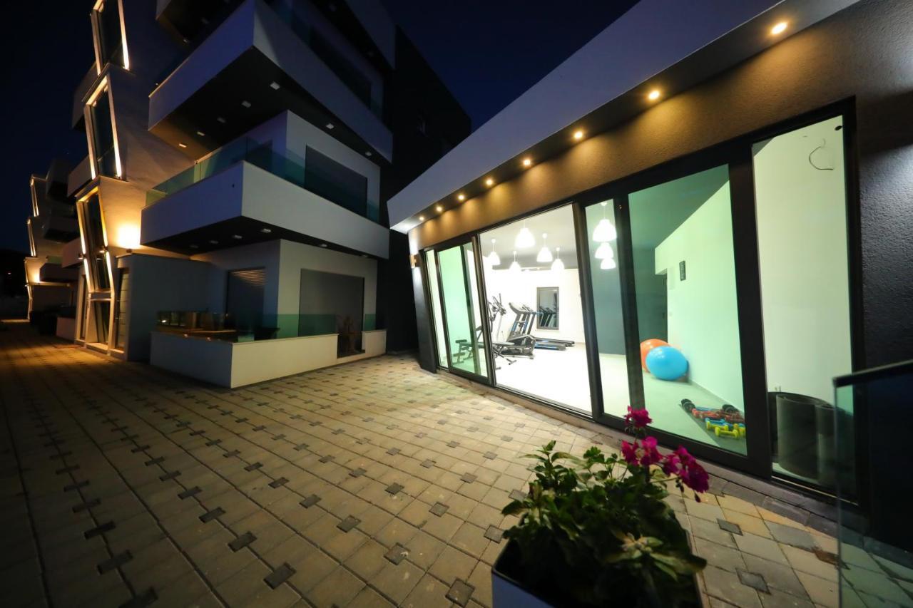 Boutique Apartments Blitz Bibinje Bagian luar foto