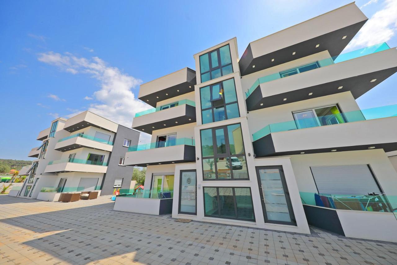 Boutique Apartments Blitz Bibinje Bagian luar foto